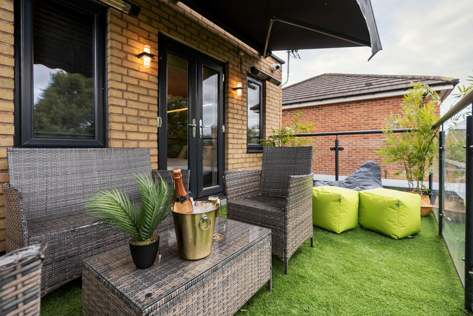 Riverside Villas Manchester Eksteriør bilde